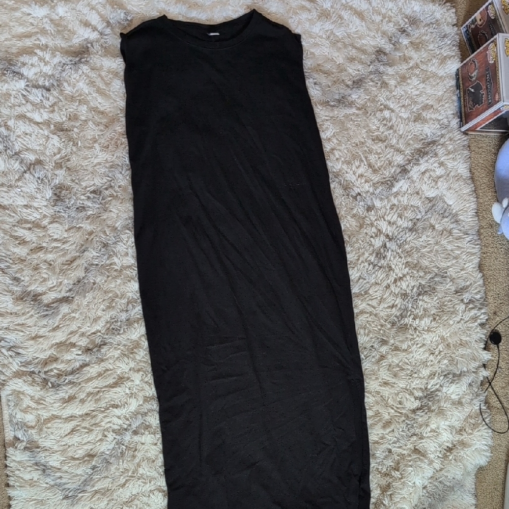 Old Navy Black Sleeveless Dress